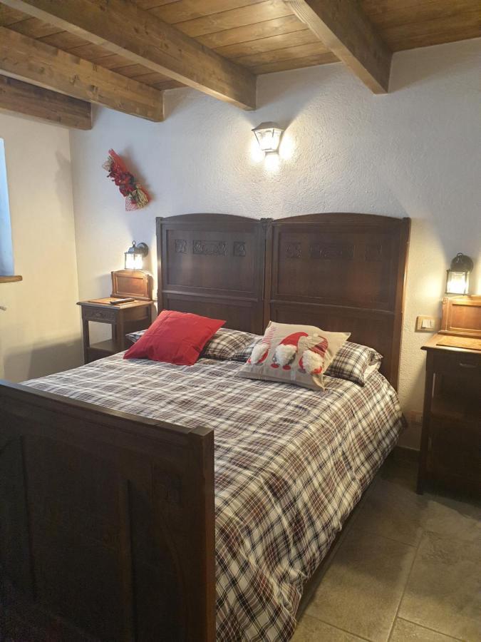 Antica Casa Occitana Bed & Breakfast Sampeire Ngoại thất bức ảnh